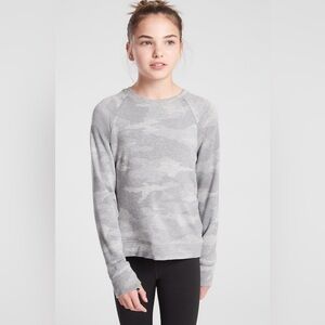 Athleta Girl Heather Gray Sweatshirt Size 8-10 Cross your fingers Long Sleeve